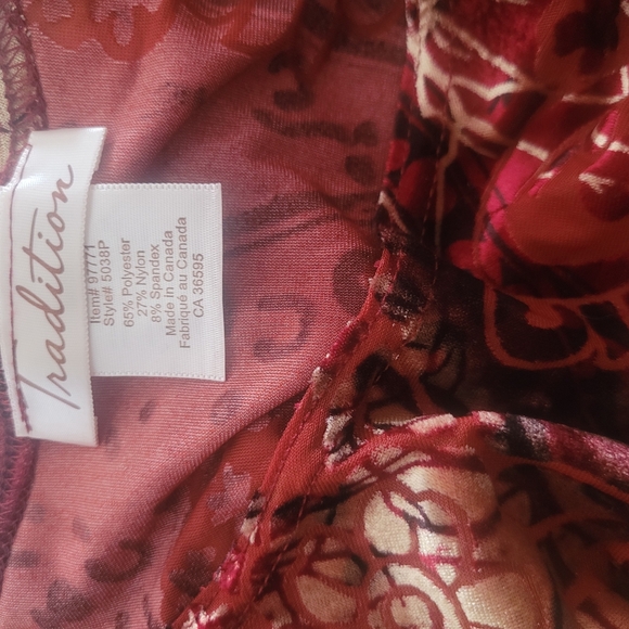 Tradition Red & Gold Toned Floral Top Sz.M - Picture 7 of 7
